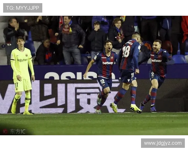 恐怖如斯！拜仁欧冠小组赛及联赛阶段34场不败纪录令人震惊